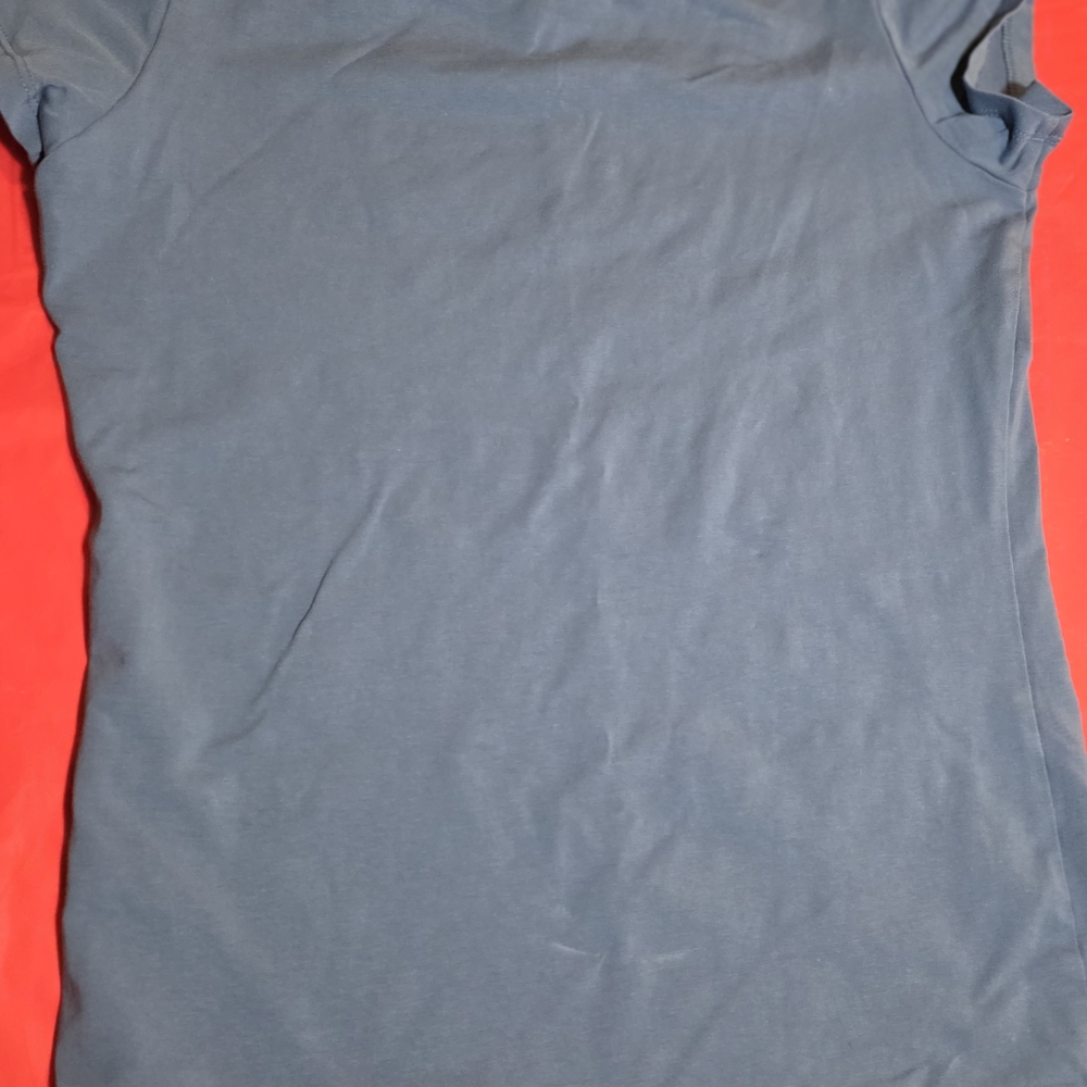 GUESS Navy Tee with Multicolor Rhinestone Logo - Picture 5 of 9